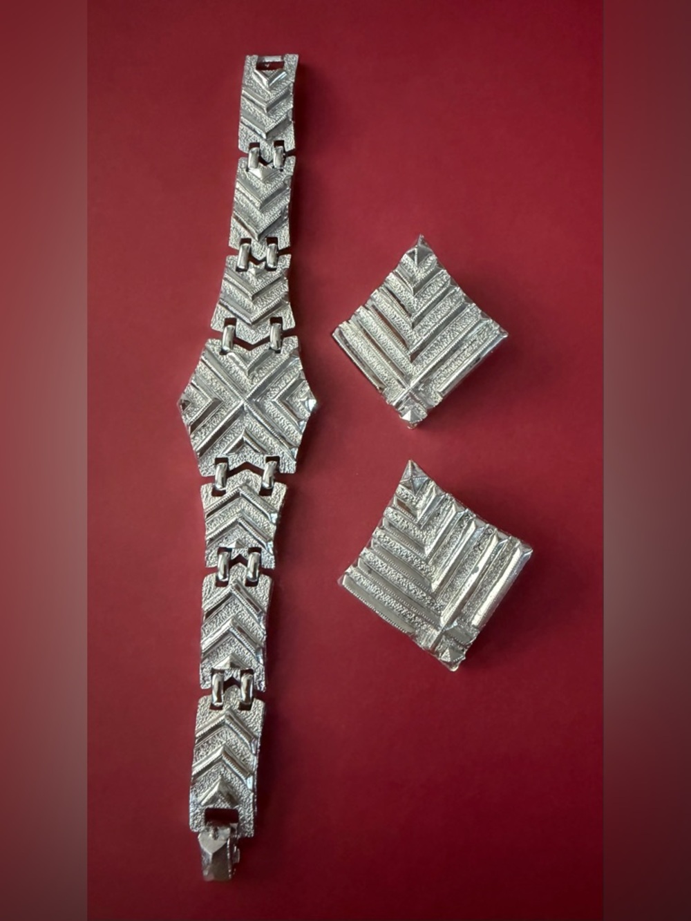 Vintage Sarah Coventry Silver-Tone Geometric Bracelet‎ & Clip-On Earrings Set